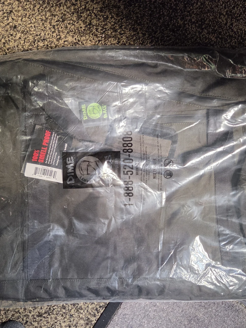 Carbon-Lined Duffel Bag - Black/Green